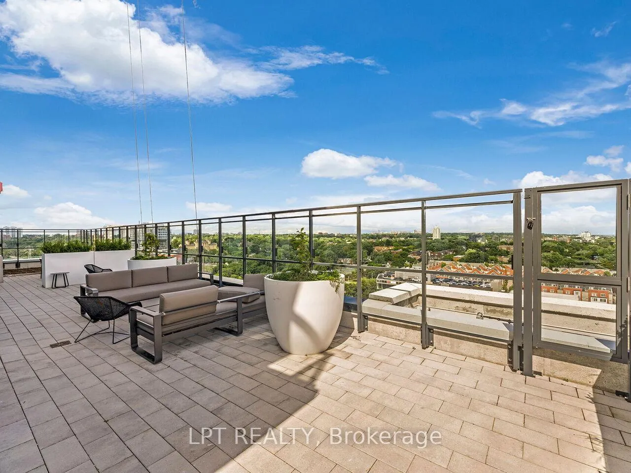 Photo 38 of Unit 1201, 5 Defries Street, Toronto, Regent Park — HOMEH