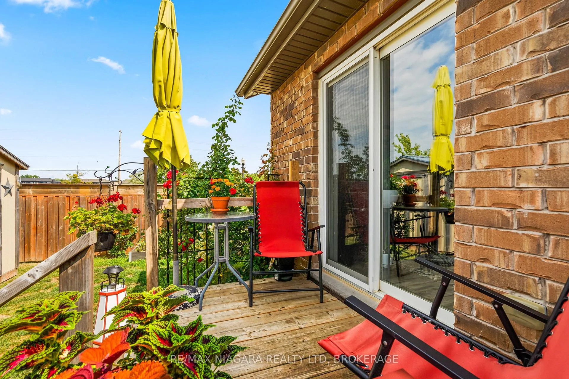 Photo 30 of 149 Roselawn Crescent, Welland, Coyle Creek — HOMEH