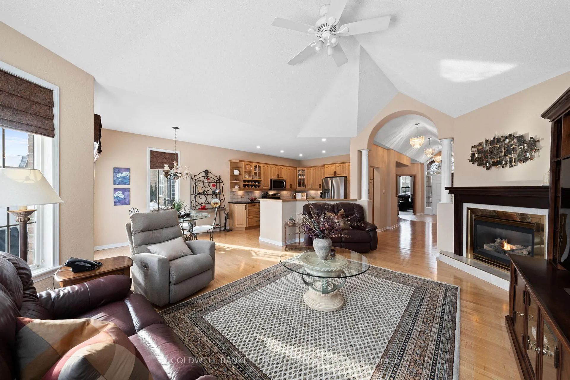 Photo 12 of 19 Fencerow Way, Ottawa, Barrhaven - Stonebridge — HOMEH