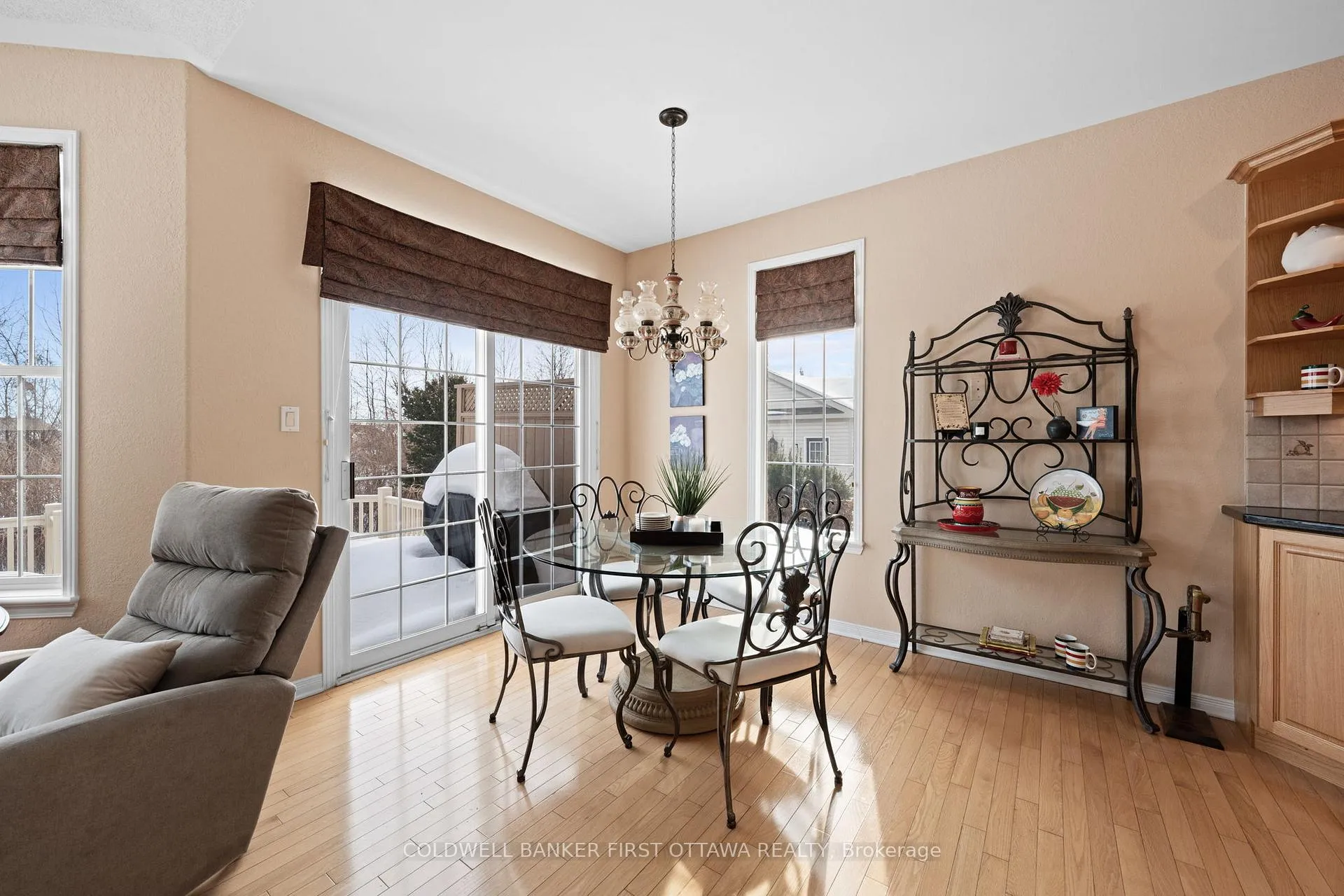 Photo 14 of 19 Fencerow Way, Ottawa, Barrhaven - Stonebridge — HOMEH
