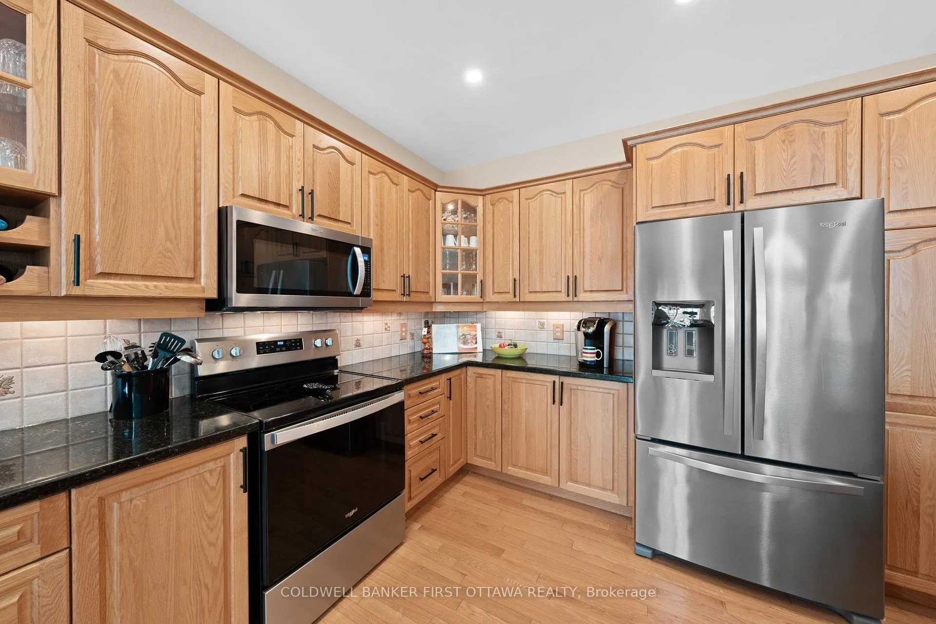 Photo 18 of 19 Fencerow Way, Ottawa, Barrhaven - Stonebridge — HOMEH