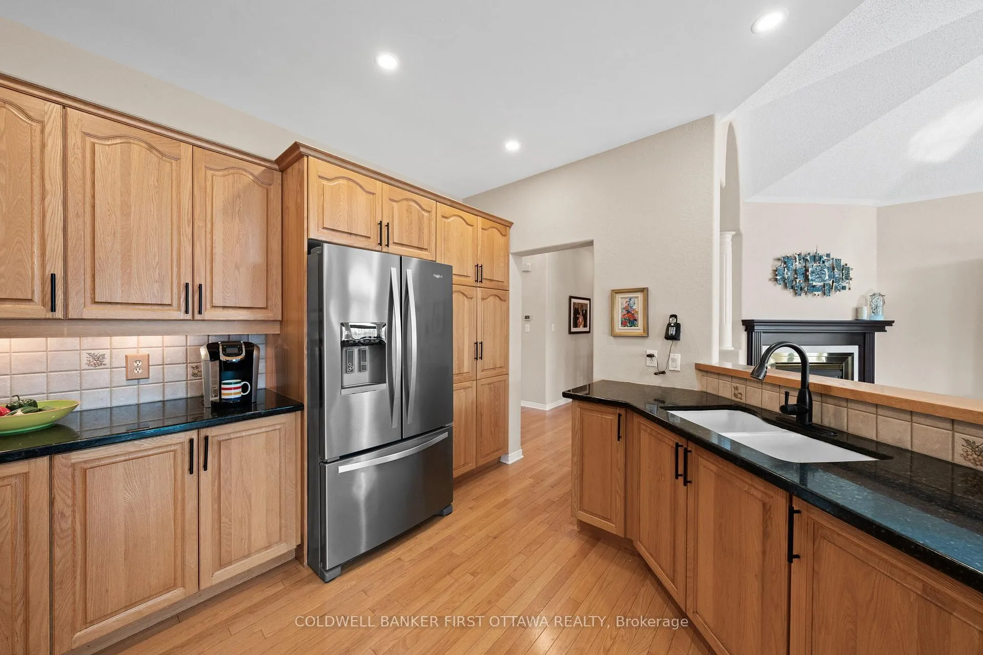 Photo 21 of 19 Fencerow Way, Ottawa, Barrhaven - Stonebridge — HOMEH