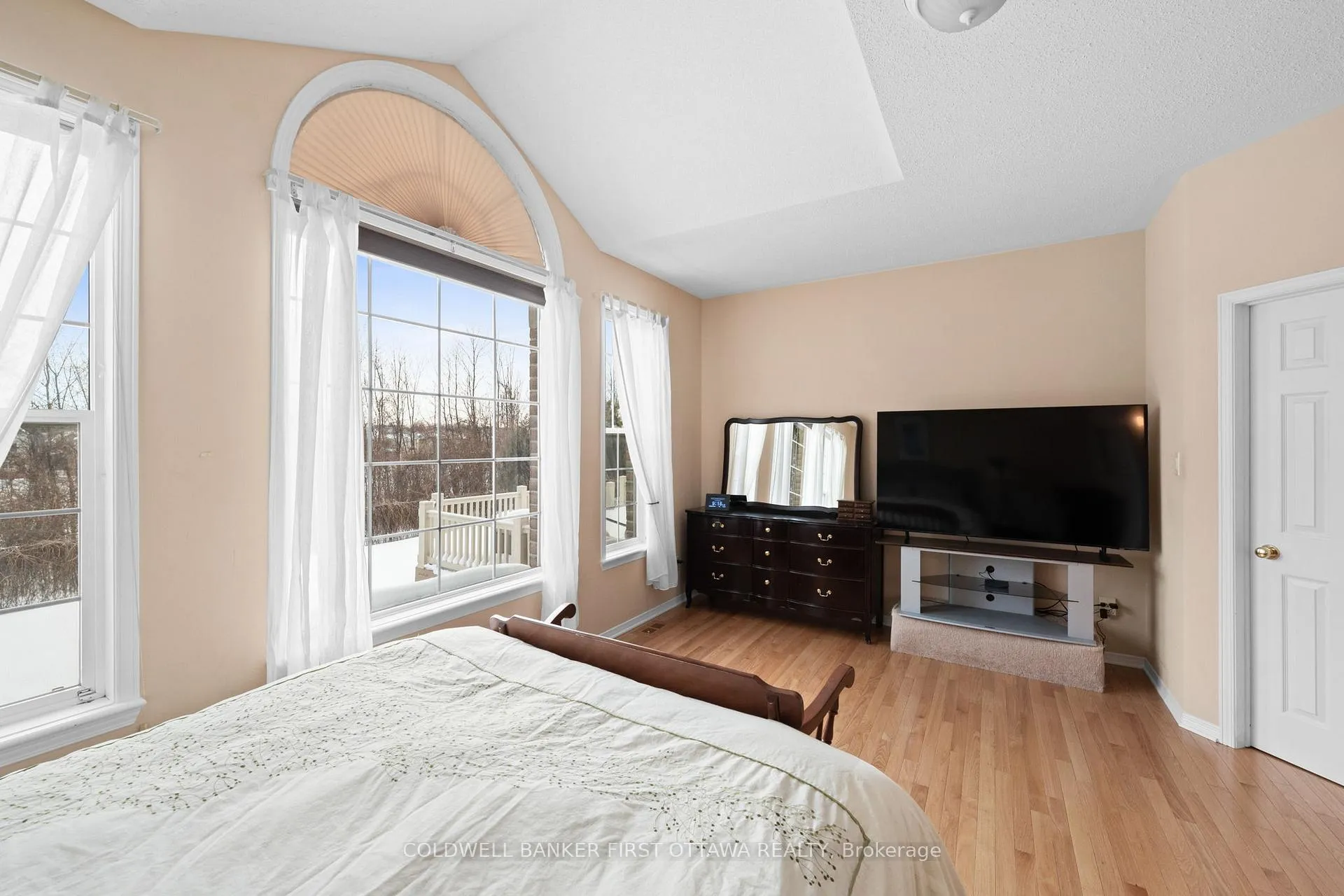 Photo 23 of 19 Fencerow Way, Ottawa, Barrhaven - Stonebridge — HOMEH