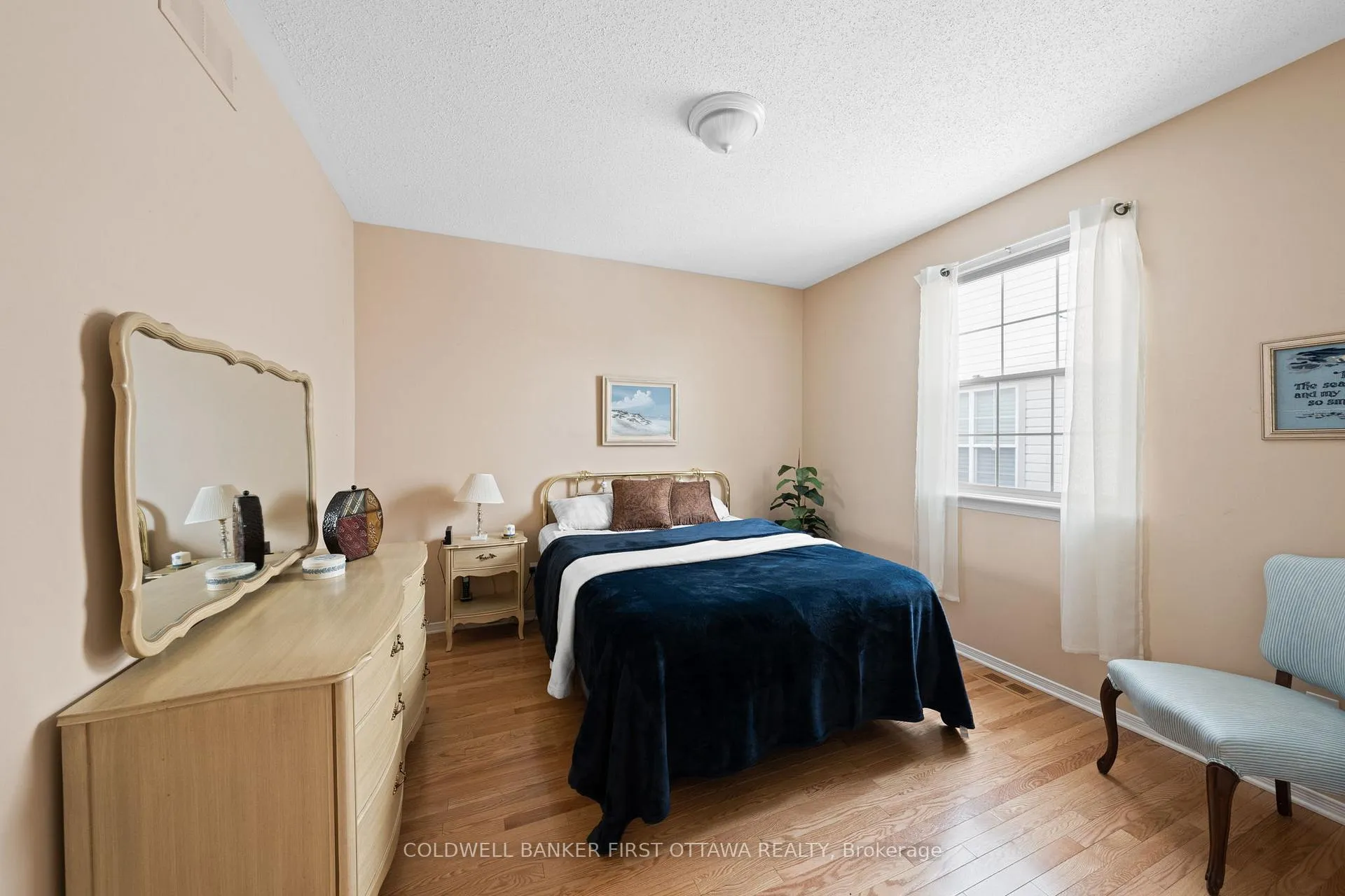 Photo 26 of 19 Fencerow Way, Ottawa, Barrhaven - Stonebridge — HOMEH