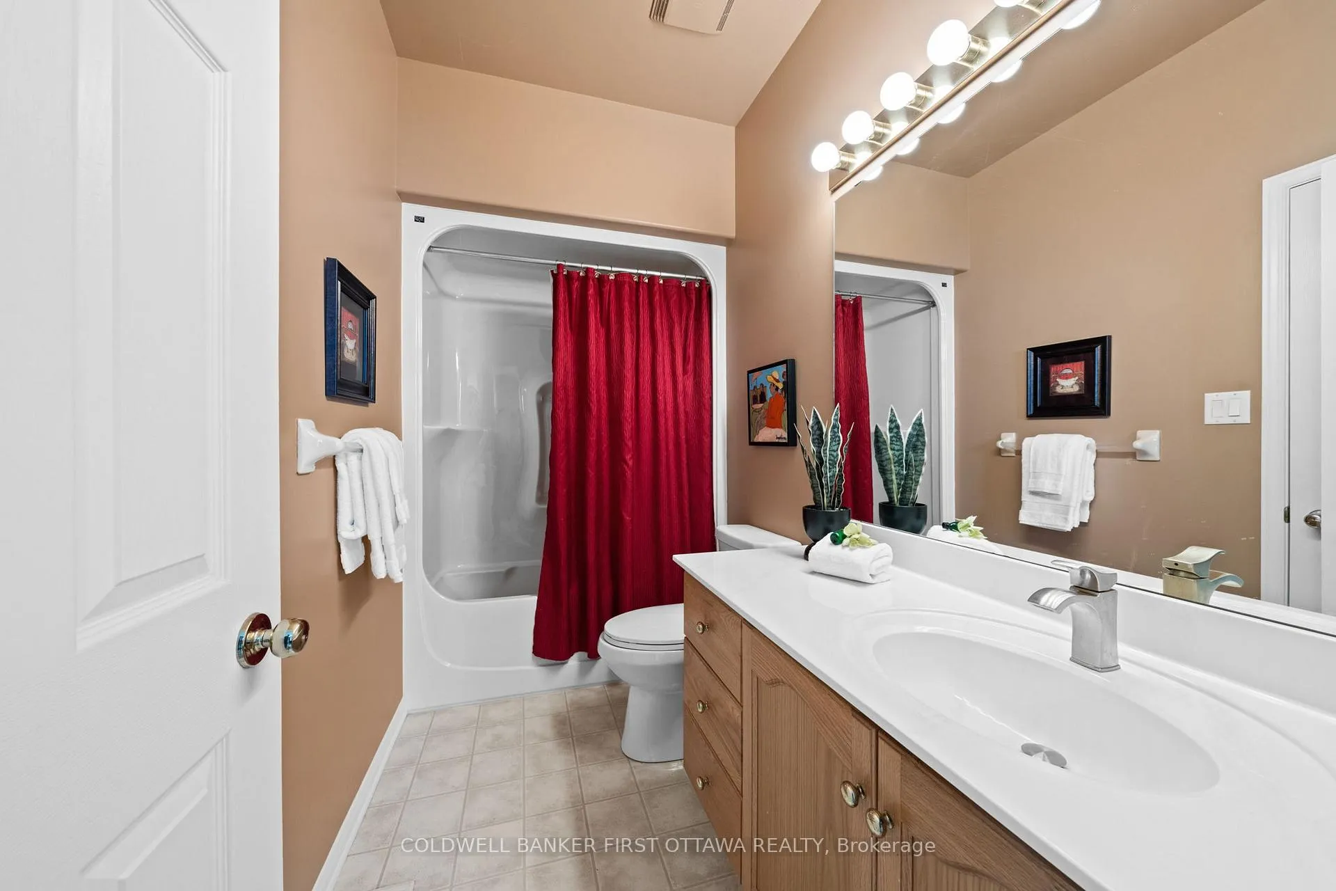 Photo 27 of 19 Fencerow Way, Ottawa, Barrhaven - Stonebridge — HOMEH