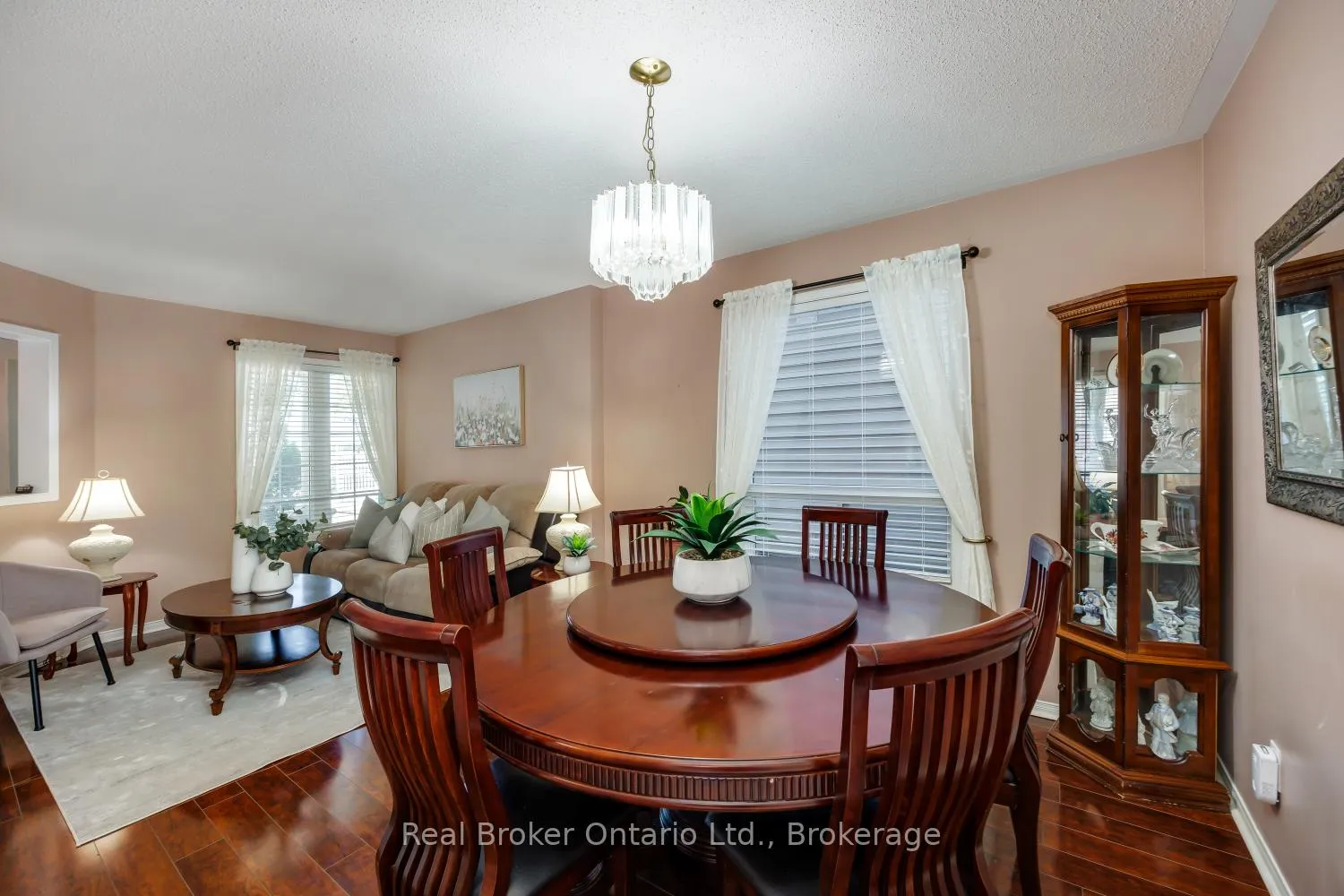 Photo 12 of 41 Havenwood Place, Whitby, Port Whitby — HOMEH