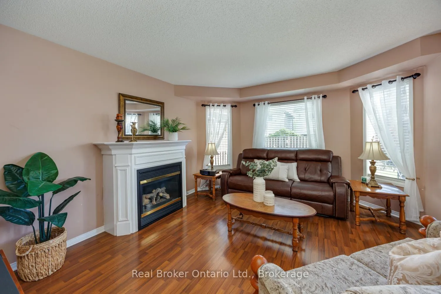 Photo 14 of 41 Havenwood Place, Whitby, Port Whitby — HOMEH