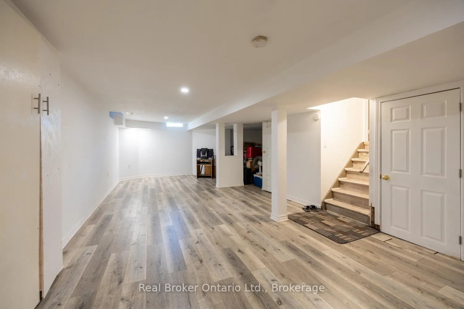 Photo 27 of 41 Havenwood Place, Whitby, Port Whitby — HOMEH