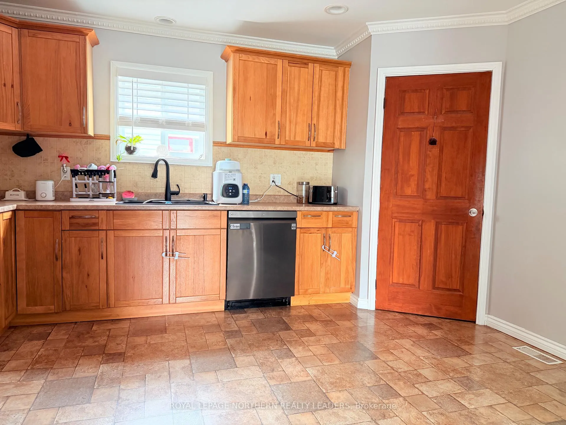 Photo 10 of 43 Legion Drive, Timmins, SP - Main Area — HOMEH
