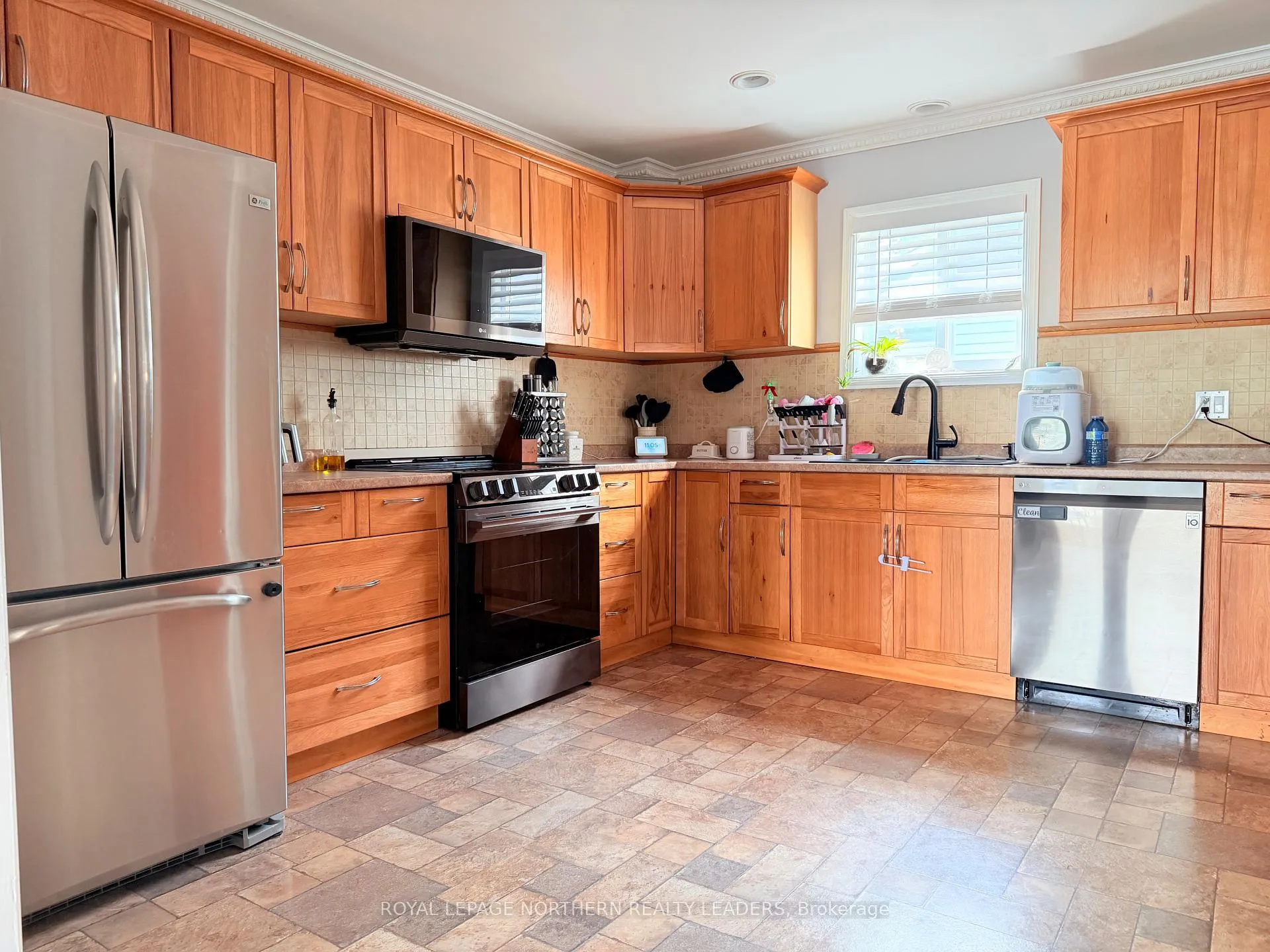 Photo 11 of 43 Legion Drive, Timmins, SP - Main Area — HOMEH