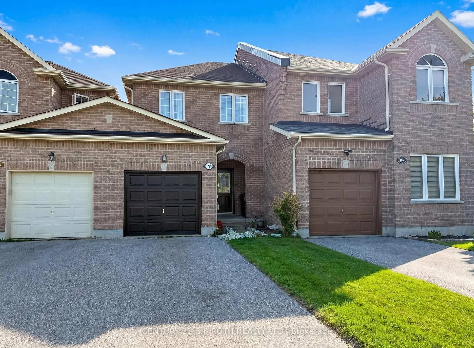 Photo 1 of 120 Stanley Street, Barrie, East Bayfield — HOMEH