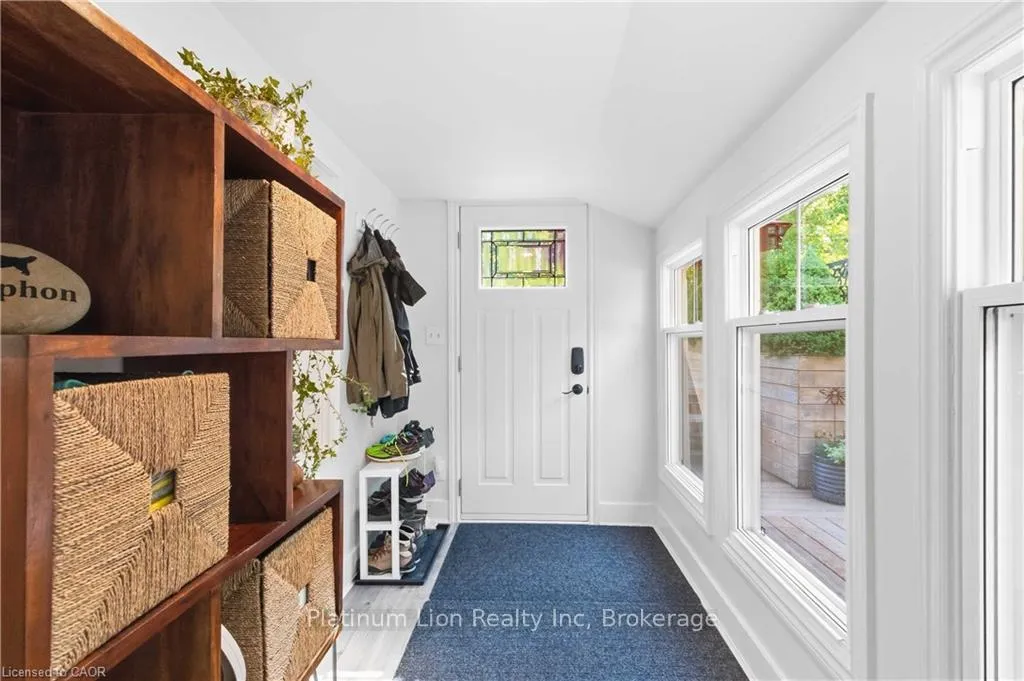 Photo 15 of 8 Tolhurst Avenue, Brant, South Dumfries — HOMEH
