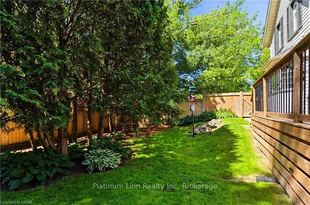 Photo 30 of 8 Tolhurst Avenue, Brant, South Dumfries — HOMEH