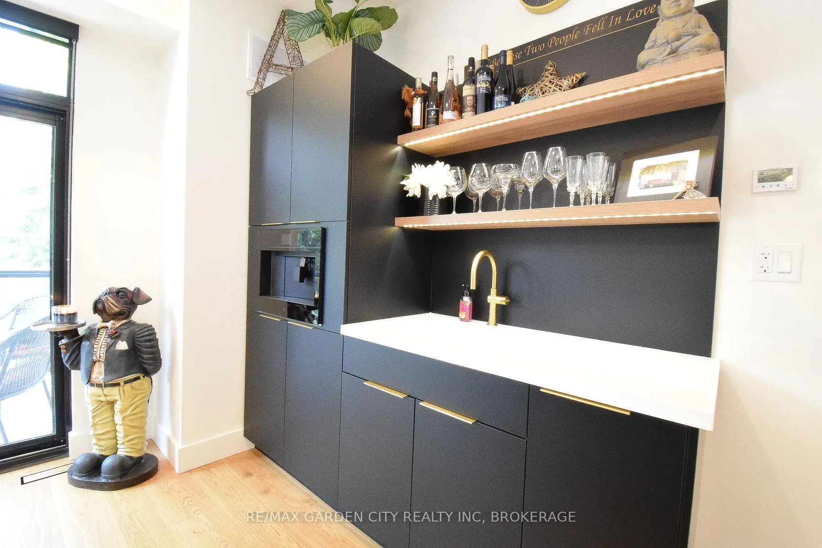 Photo 18 of Unit 5, 2 Brock Street S, Hamilton, Dundas — HOMEH