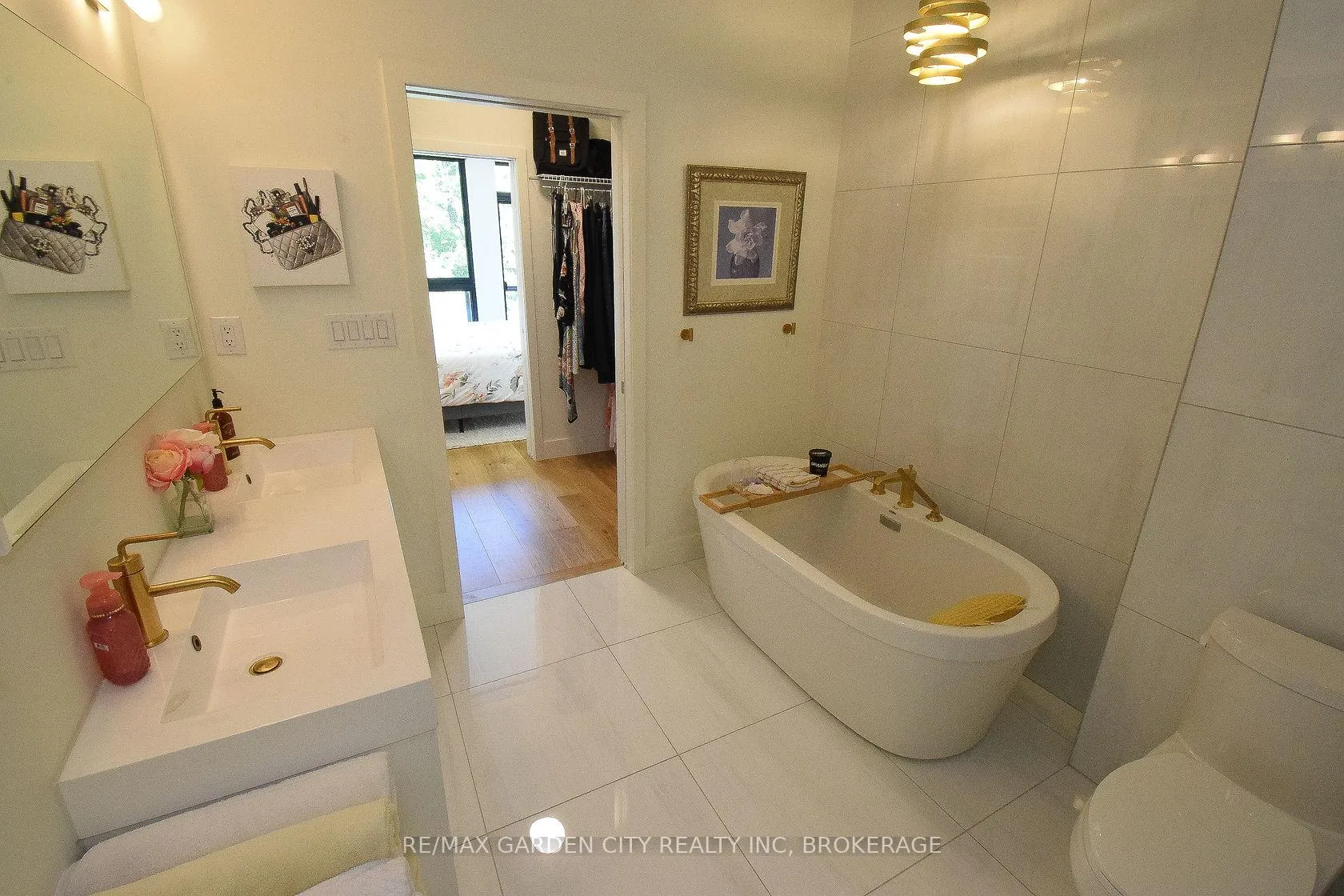 Photo 26 of Unit 5, 2 Brock Street S, Hamilton, Dundas — HOMEH