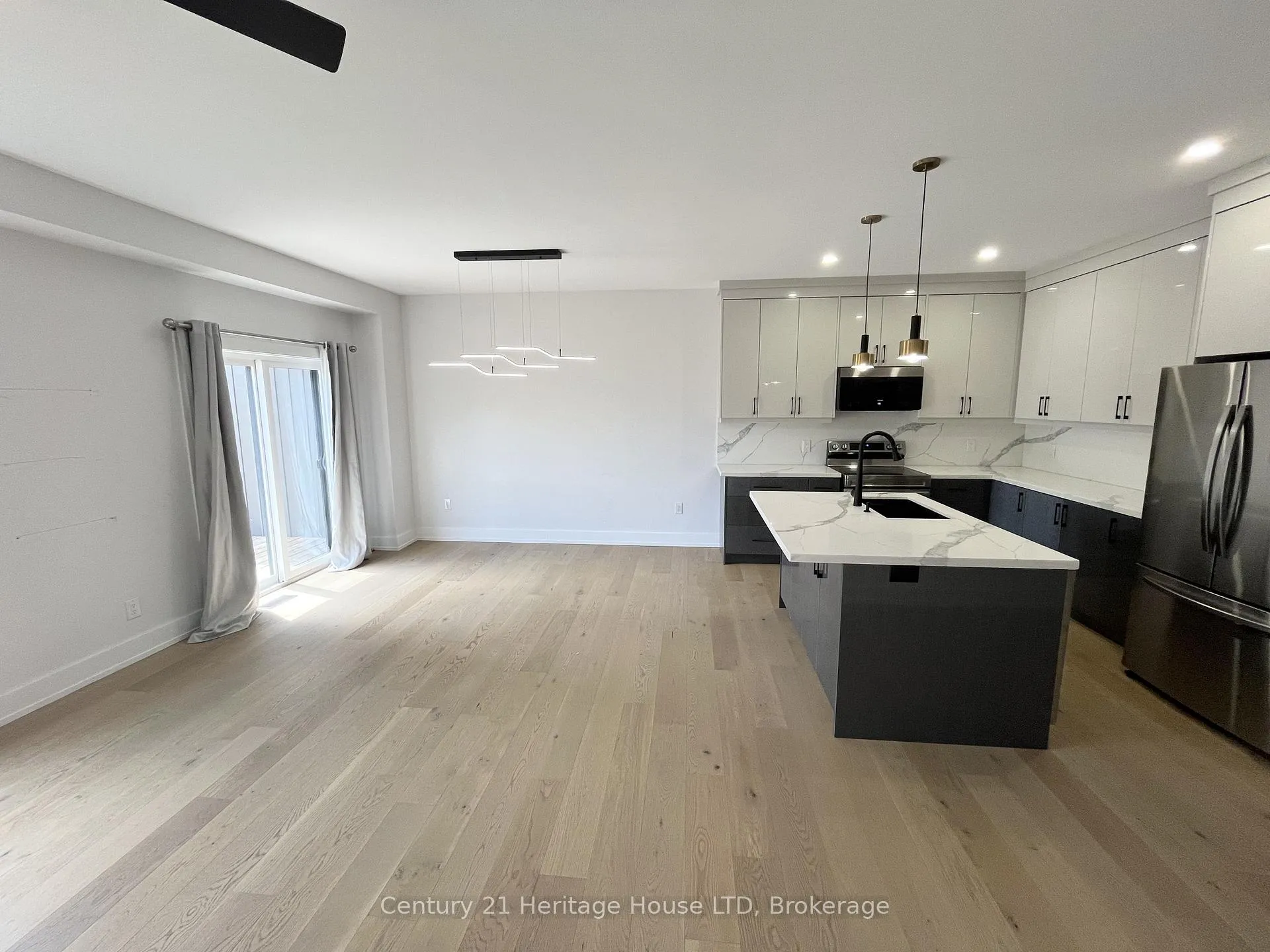 Photo 13 of 4 Keswick Street, St. Catharines, Secord Woods — HOMEH