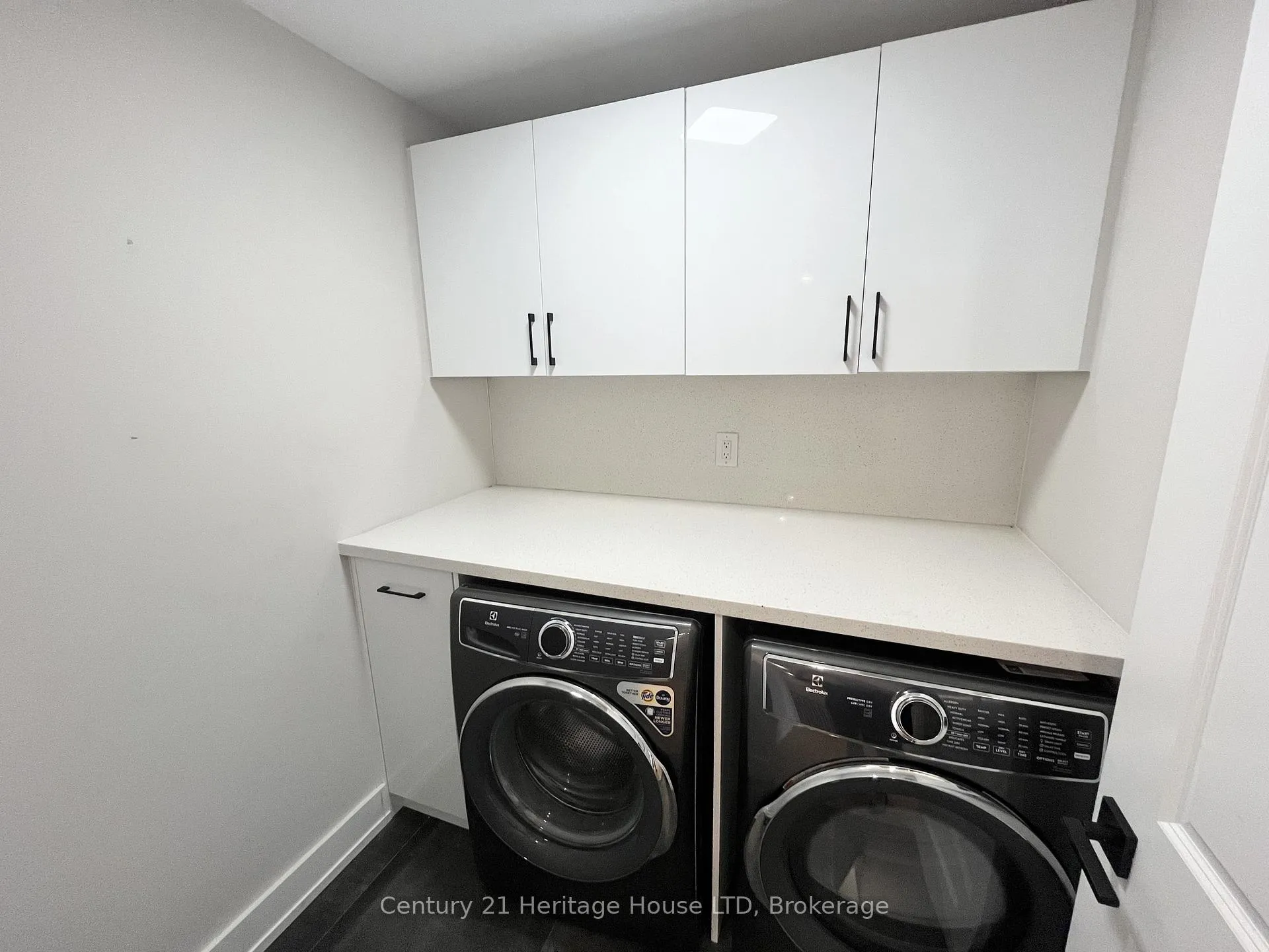 Photo 29 of 4 Keswick Street, St. Catharines, Secord Woods — HOMEH
