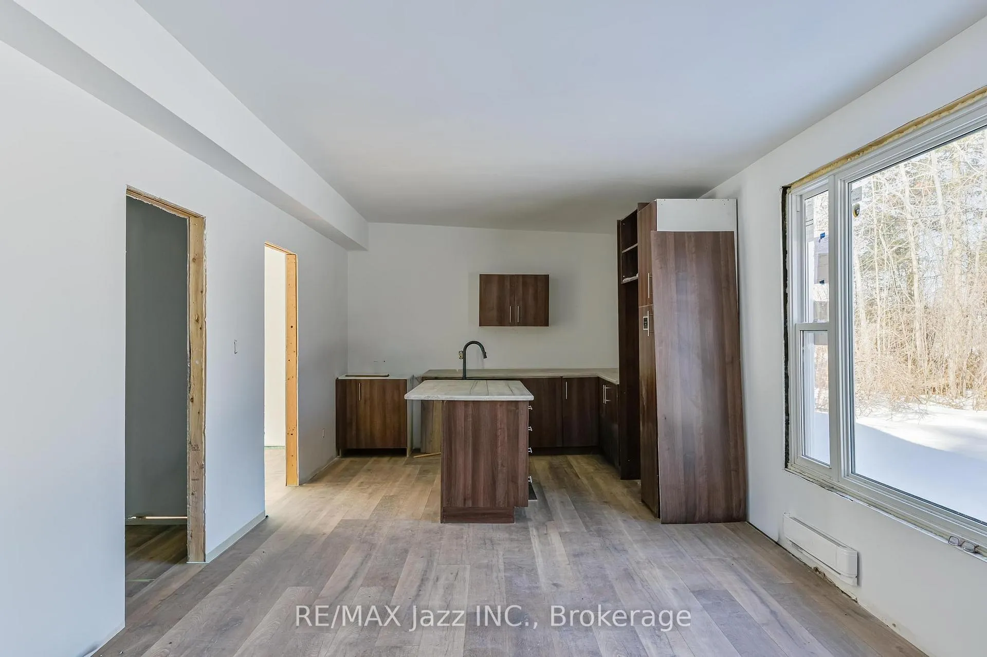 Photo 3 of 3338 Monck Road, Kawartha Lakes, Laxton/Digby/Longford — HOMEH