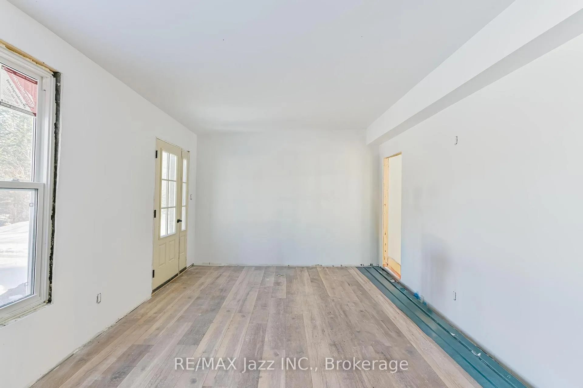 Photo 8 of 3338 Monck Road, Kawartha Lakes, Laxton/Digby/Longford — HOMEH