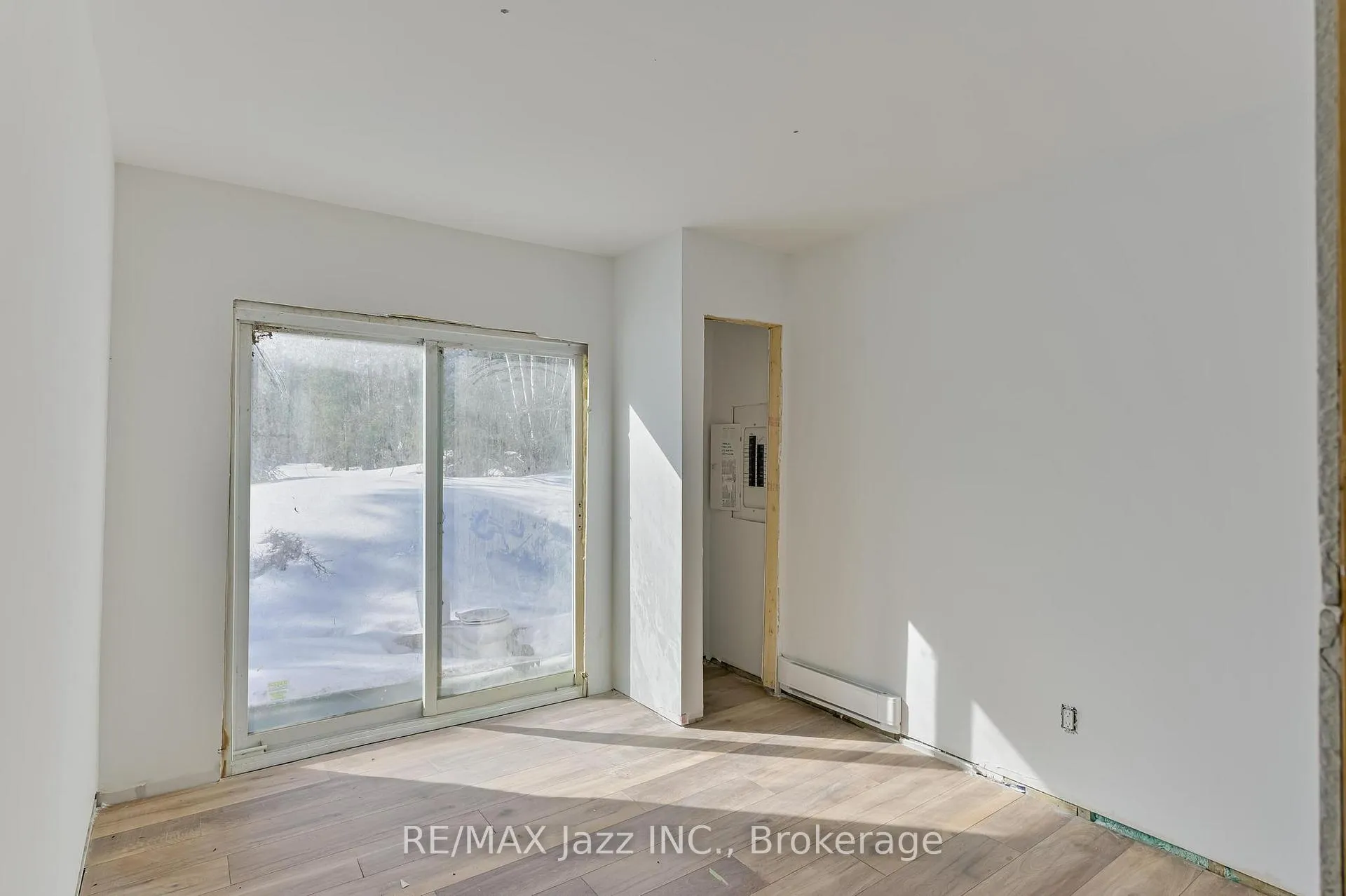 Photo 9 of 3338 Monck Road, Kawartha Lakes, Laxton/Digby/Longford — HOMEH