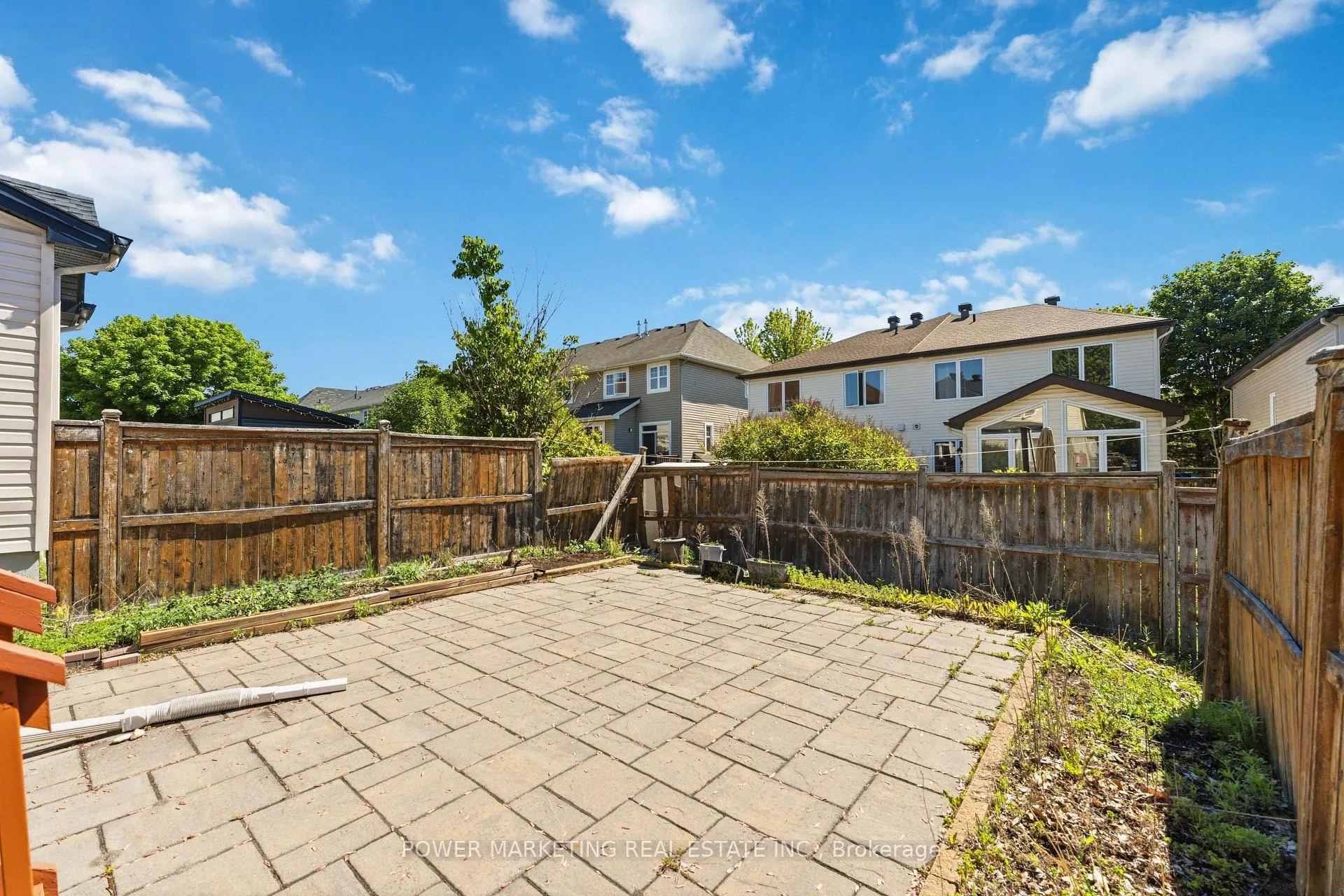 Photo 18 of 37 Cresthaven Drive, Ottawa, Barrhaven East — HOMEH