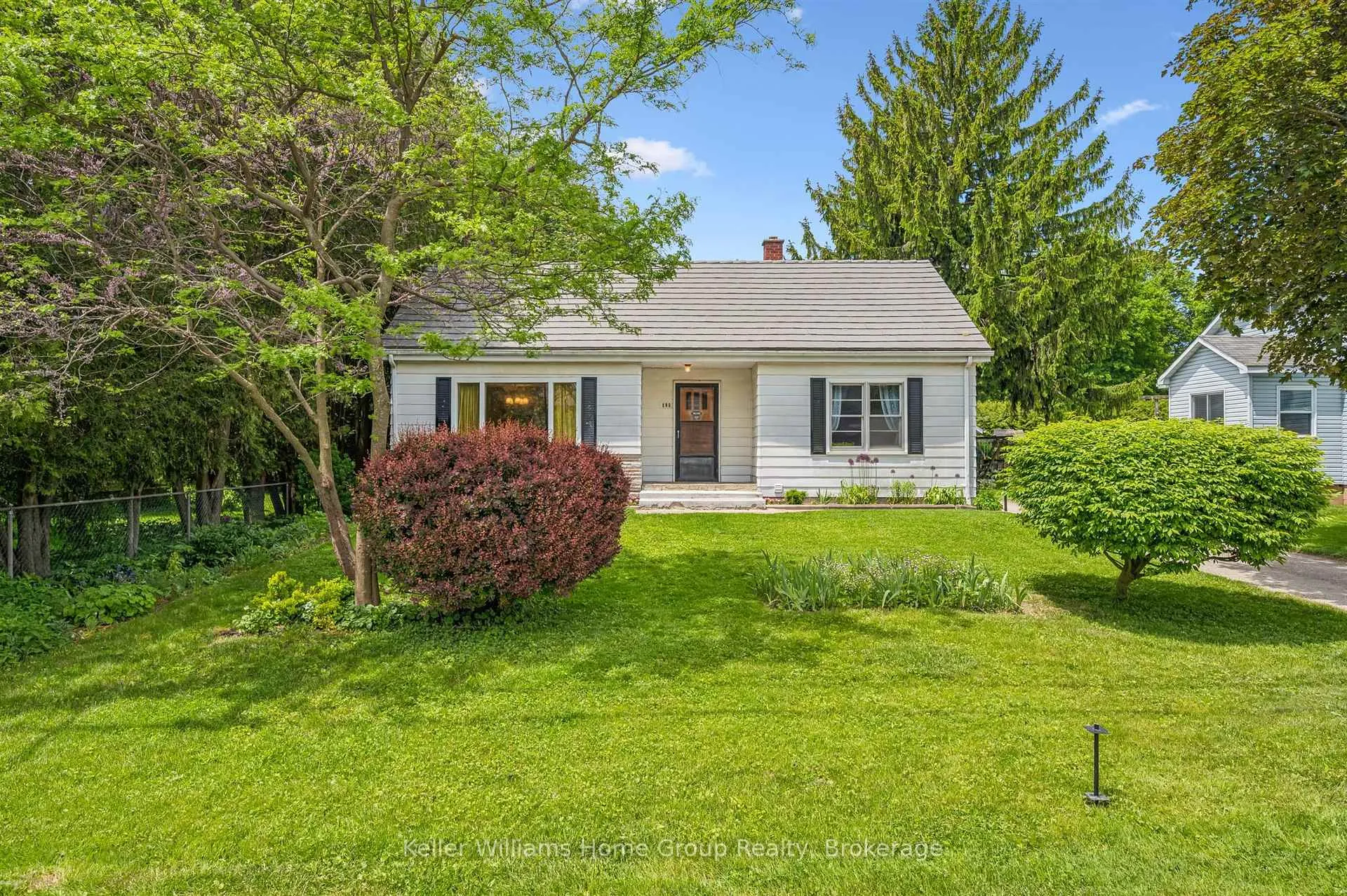 Photo 7 of 145 Forfar Street E, Centre Wellington, Fergus — HOMEH