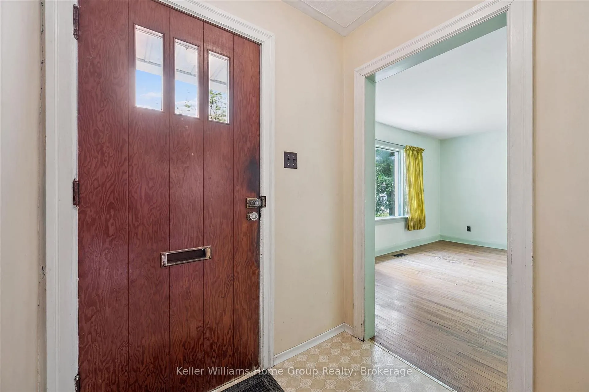 Photo 10 of 145 Forfar Street E, Centre Wellington, Fergus — HOMEH