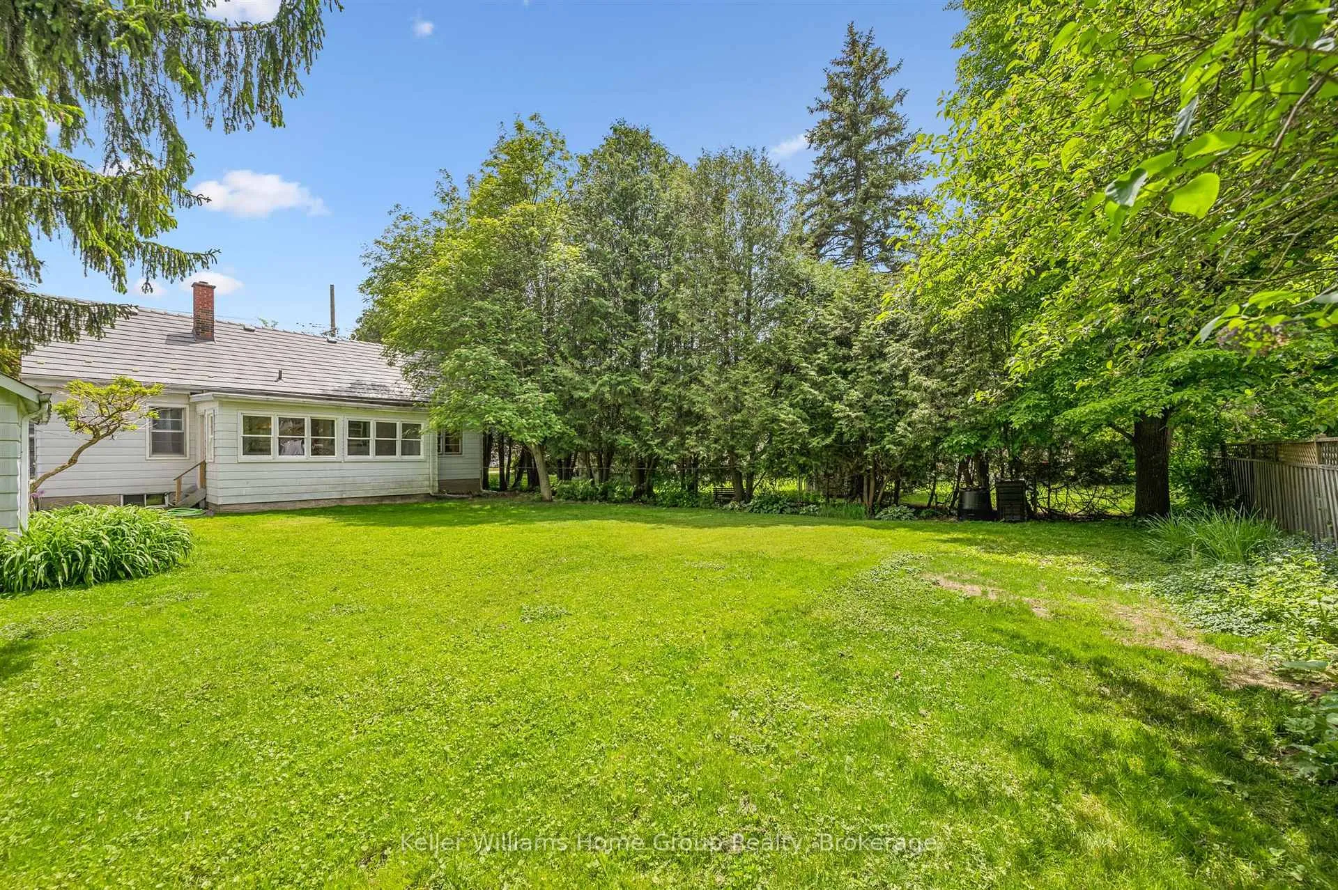 Photo 39 of 145 Forfar Street E, Centre Wellington, Fergus — HOMEH