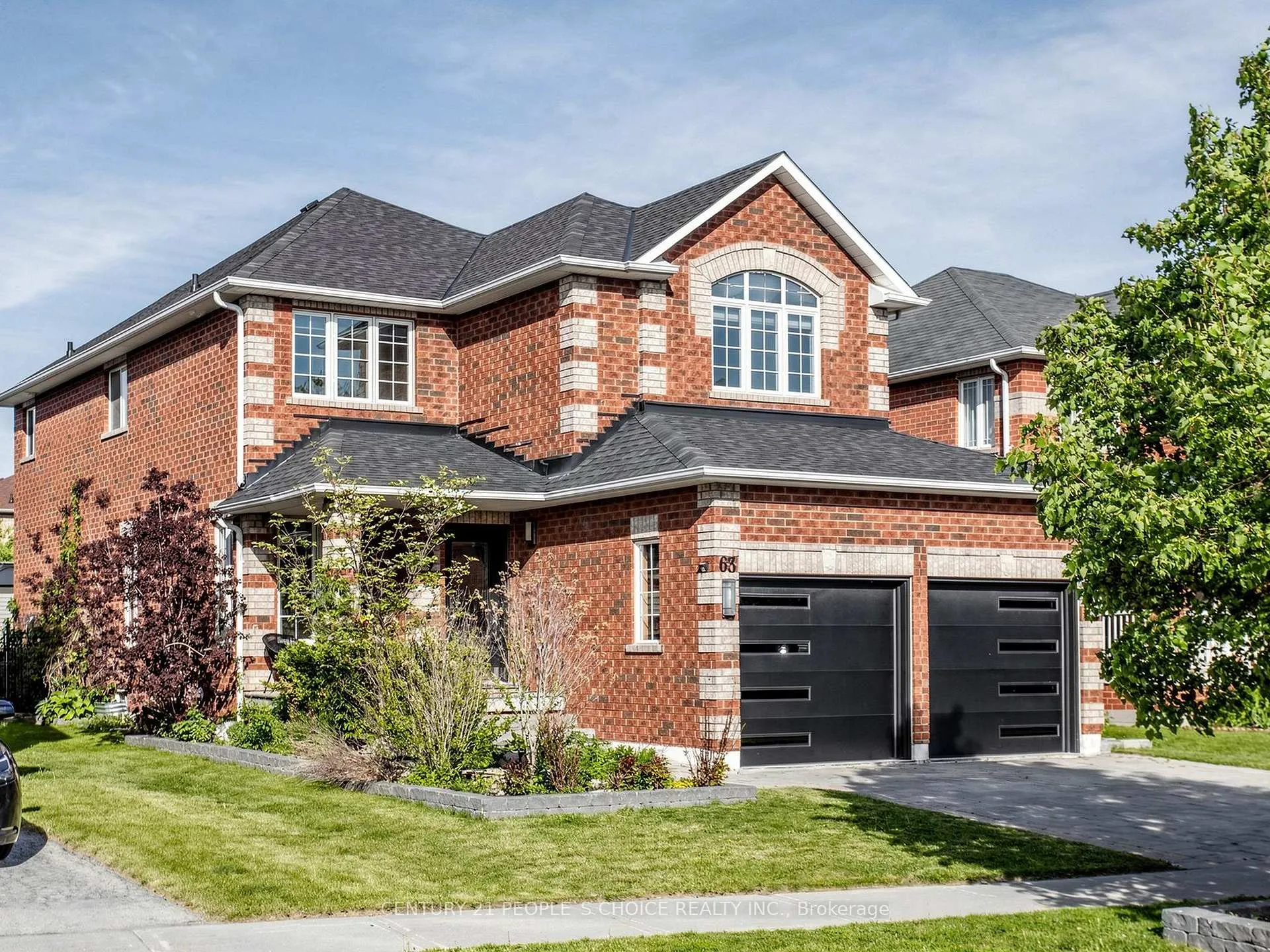 Photo 2 of 63 Kerfoot Crescent, Georgina, Keswick North — HOMEH