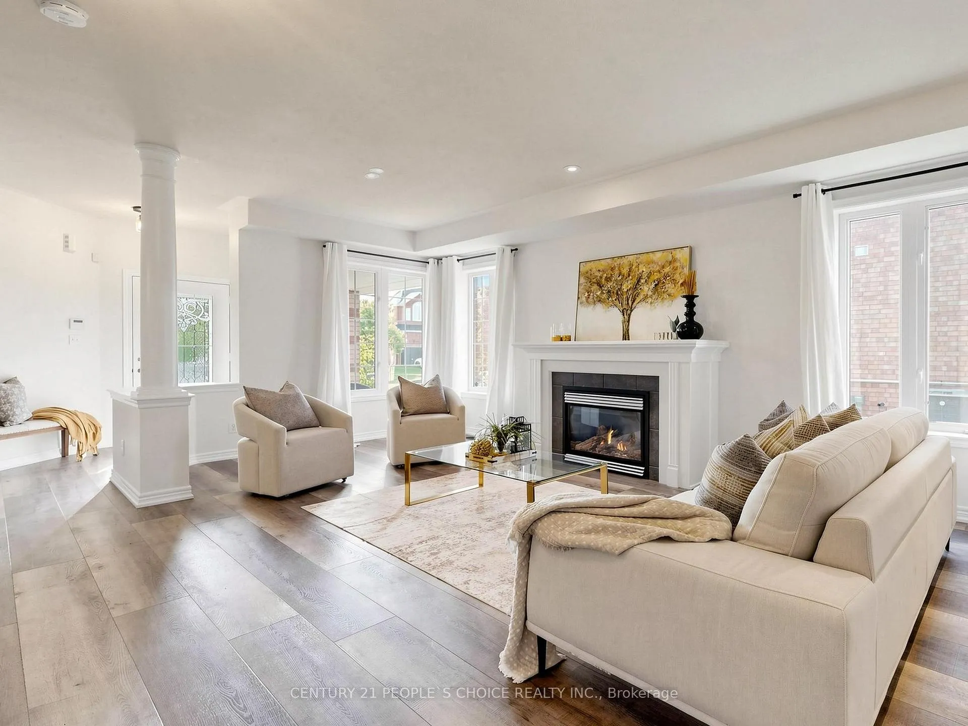 Photo 7 of 63 Kerfoot Crescent, Georgina, Keswick North — HOMEH