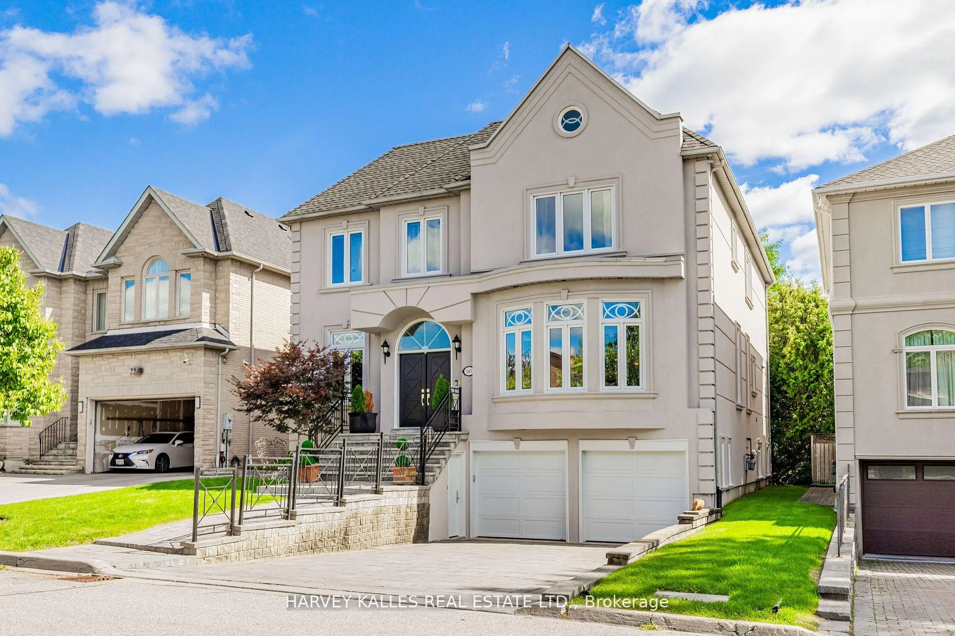 Photo 2 of 145 Rodeo Drive, Vaughan, Crestwood-Springfarm-Yorkhill — HOMEH