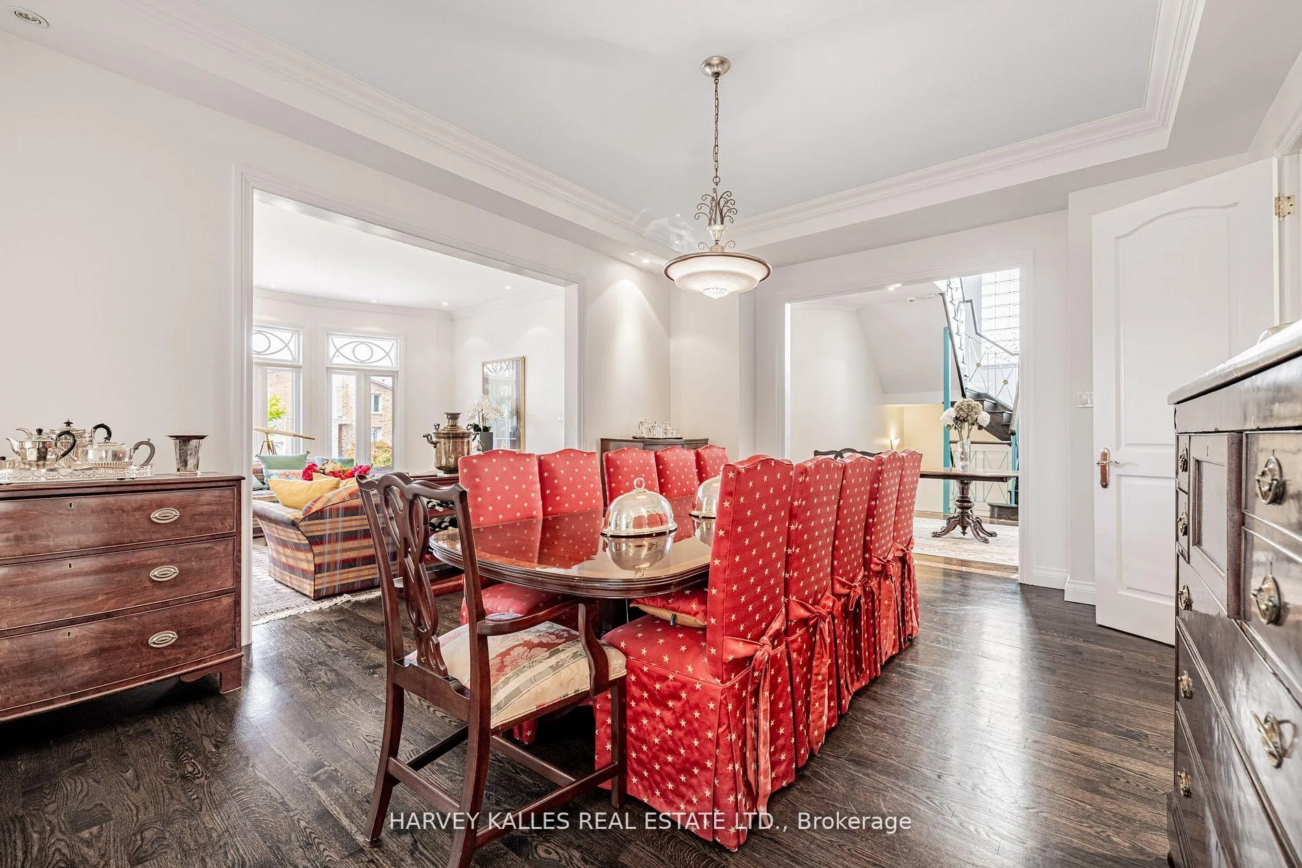 Photo 9 of 145 Rodeo Drive, Vaughan, Crestwood-Springfarm-Yorkhill — HOMEH