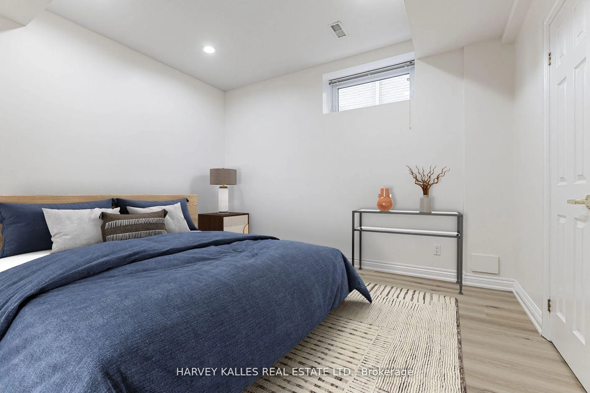 Photo 44 of 145 Rodeo Drive, Vaughan, Crestwood-Springfarm-Yorkhill — HOMEH