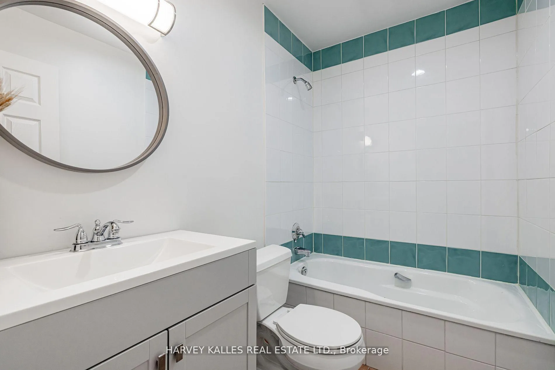 Photo 46 of 145 Rodeo Drive, Vaughan, Crestwood-Springfarm-Yorkhill — HOMEH
