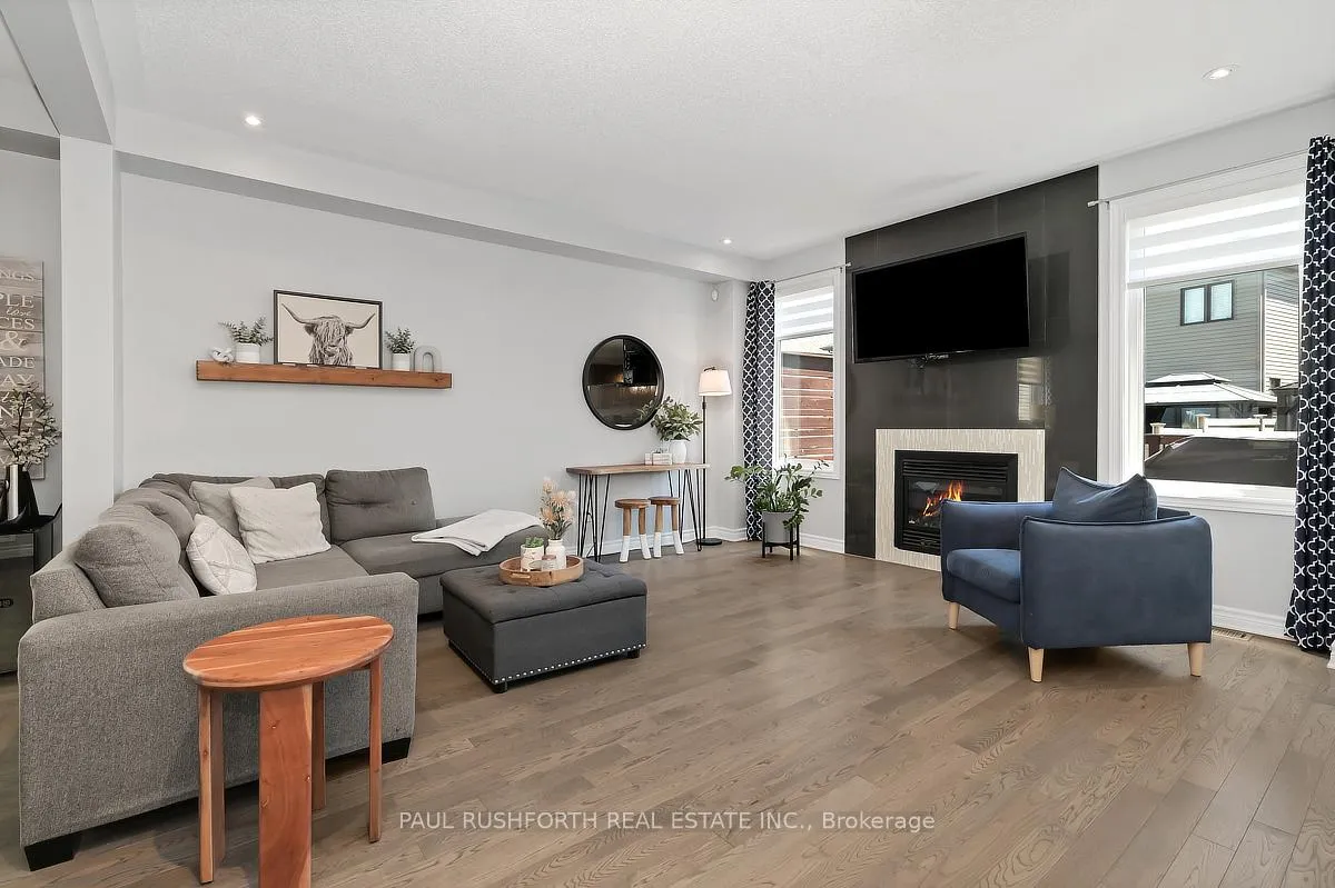 Photo 5 of 253 Enclave Walk, Ottawa, Mer Bleue/Bradley Estates/Anderson Park — HOMEH