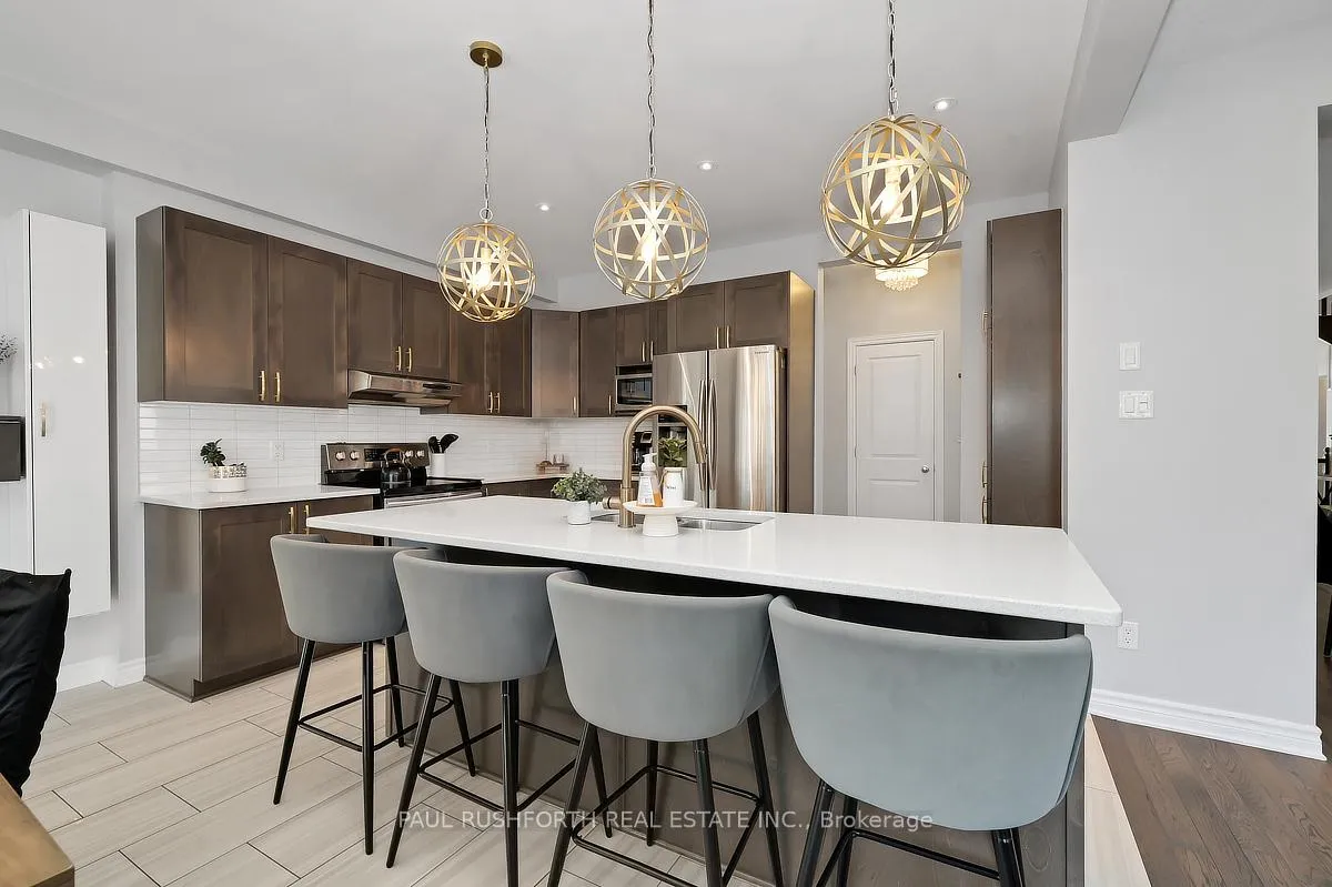 Photo 11 of 253 Enclave Walk, Ottawa, Mer Bleue/Bradley Estates/Anderson Park — HOMEH