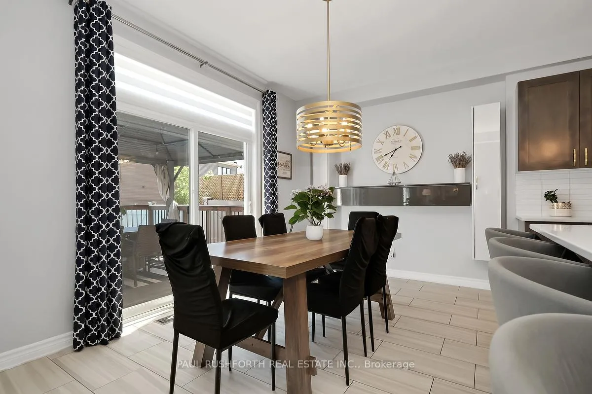 Photo 15 of 253 Enclave Walk, Ottawa, Mer Bleue/Bradley Estates/Anderson Park — HOMEH