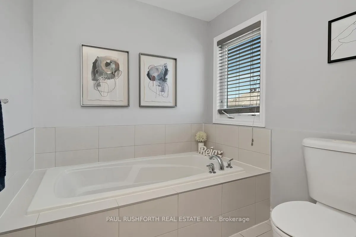 Photo 26 of 253 Enclave Walk, Ottawa, Mer Bleue/Bradley Estates/Anderson Park — HOMEH