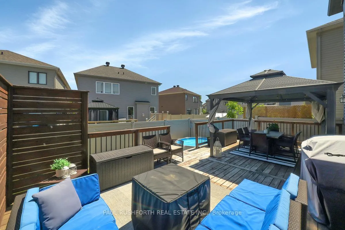 Photo 40 of 253 Enclave Walk, Ottawa, Mer Bleue/Bradley Estates/Anderson Park — HOMEH