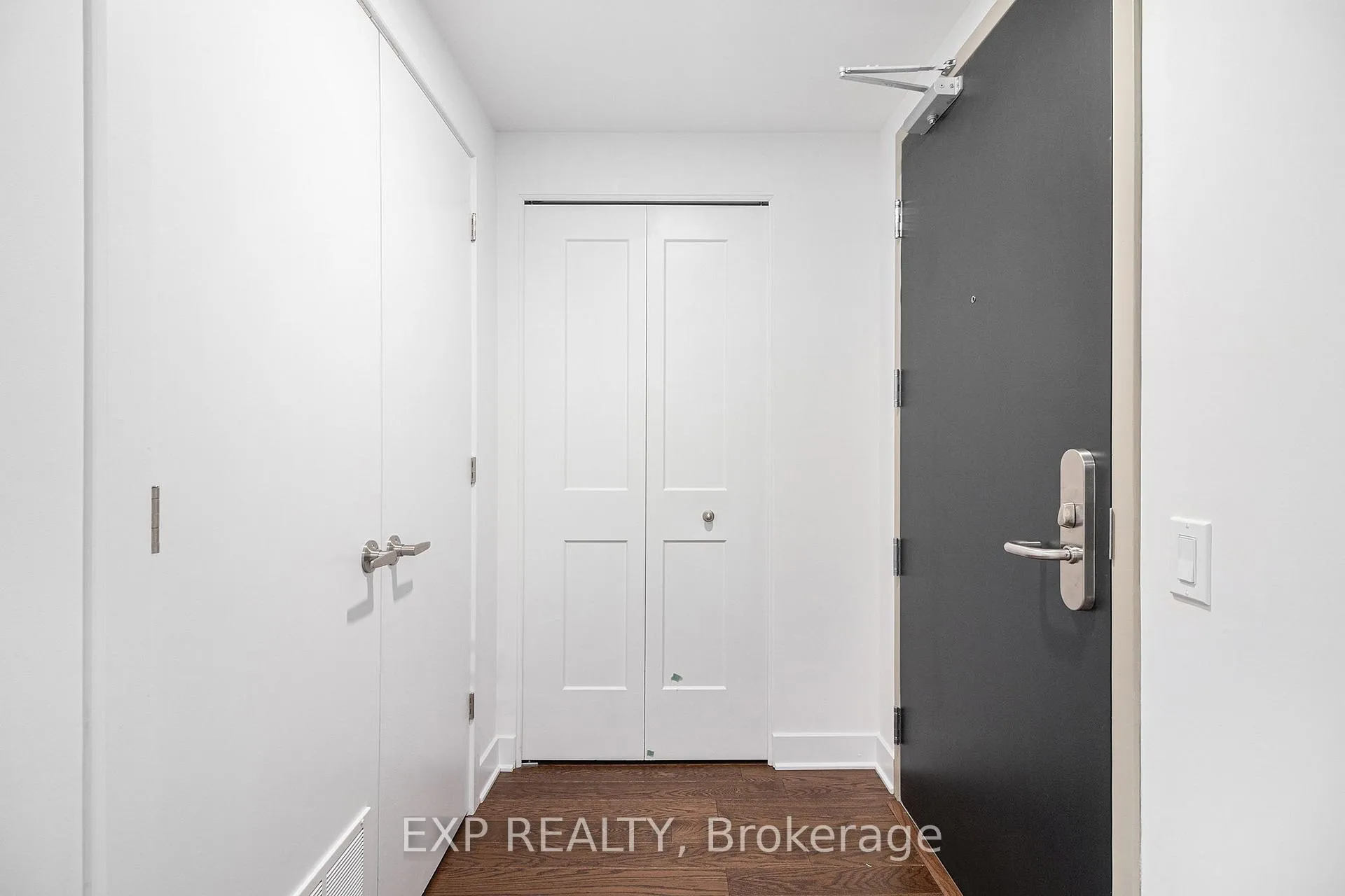 Photo 6 of Unit 1301, 180 George Street, Ottawa, Lower Town/Byward Market — HOMEH