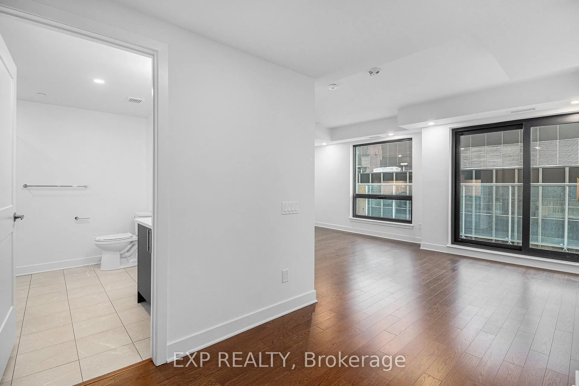 Photo 7 of Unit 1301, 180 George Street, Ottawa, Lower Town/Byward Market — HOMEH