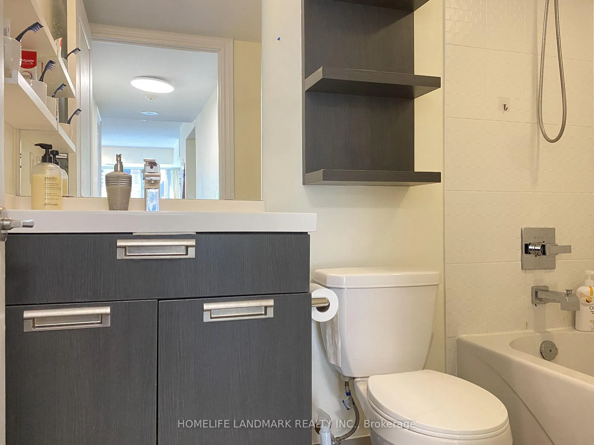 Photo 23 of Unit 412, 28 Ted Rogers Way, Toronto, Church-Yonge Corridor — HOMEH