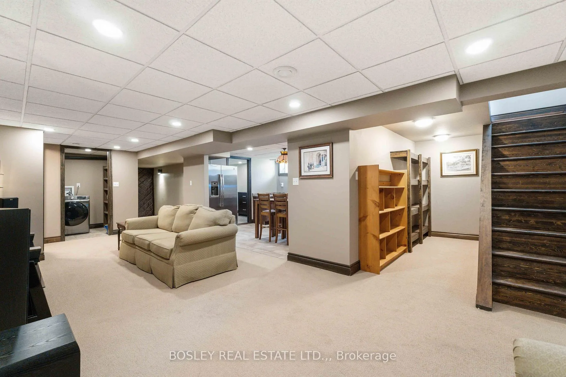 Photo 19 of 5009 Amelia Crescent, Niagara Falls, Cherrywood — HOMEH