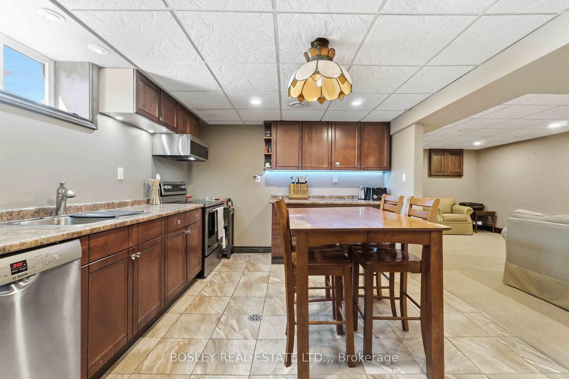 Photo 22 of 5009 Amelia Crescent, Niagara Falls, Cherrywood — HOMEH