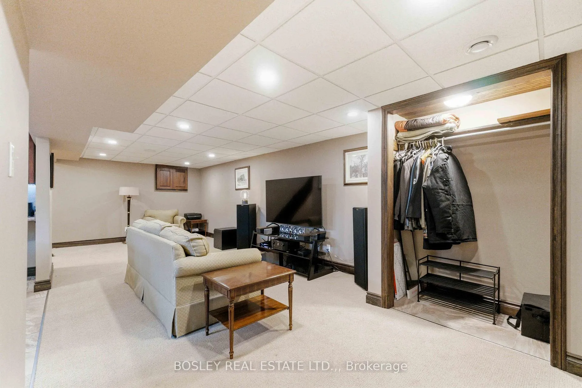 Photo 26 of 5009 Amelia Crescent, Niagara Falls, Cherrywood — HOMEH
