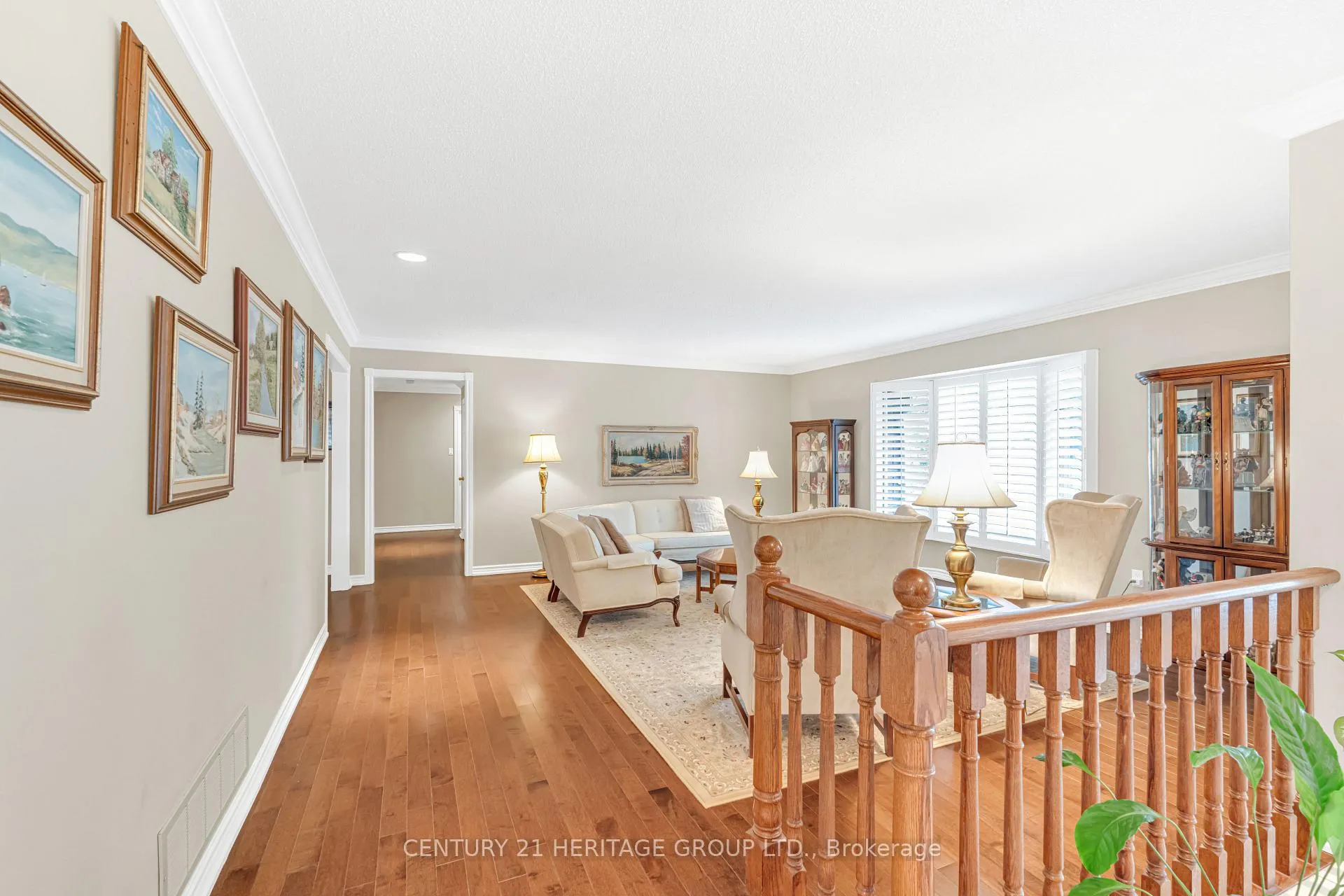 Photo 5 of 287 Burns Boulevard, King, King City — HOMEH