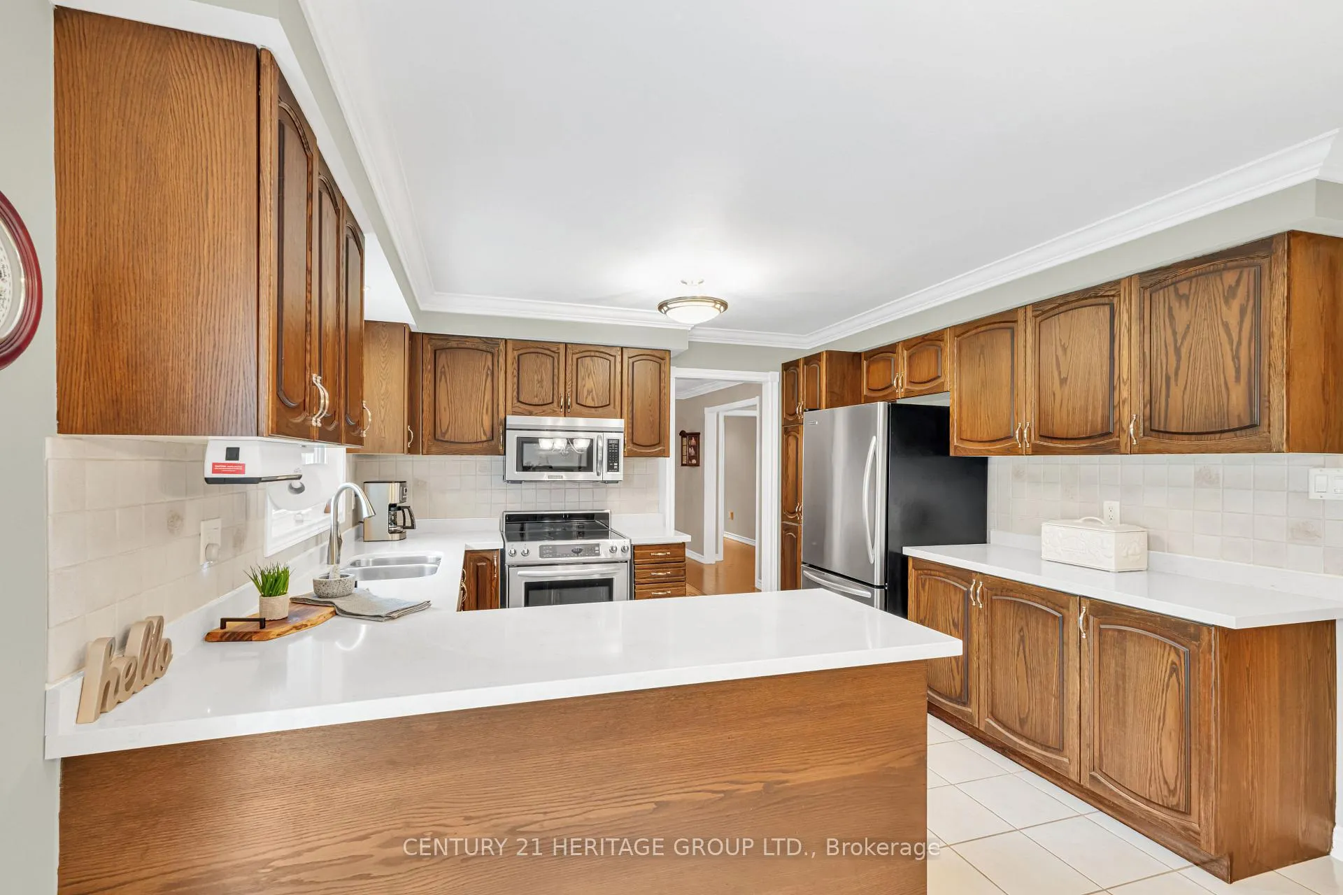 Photo 9 of 287 Burns Boulevard, King, King City — HOMEH