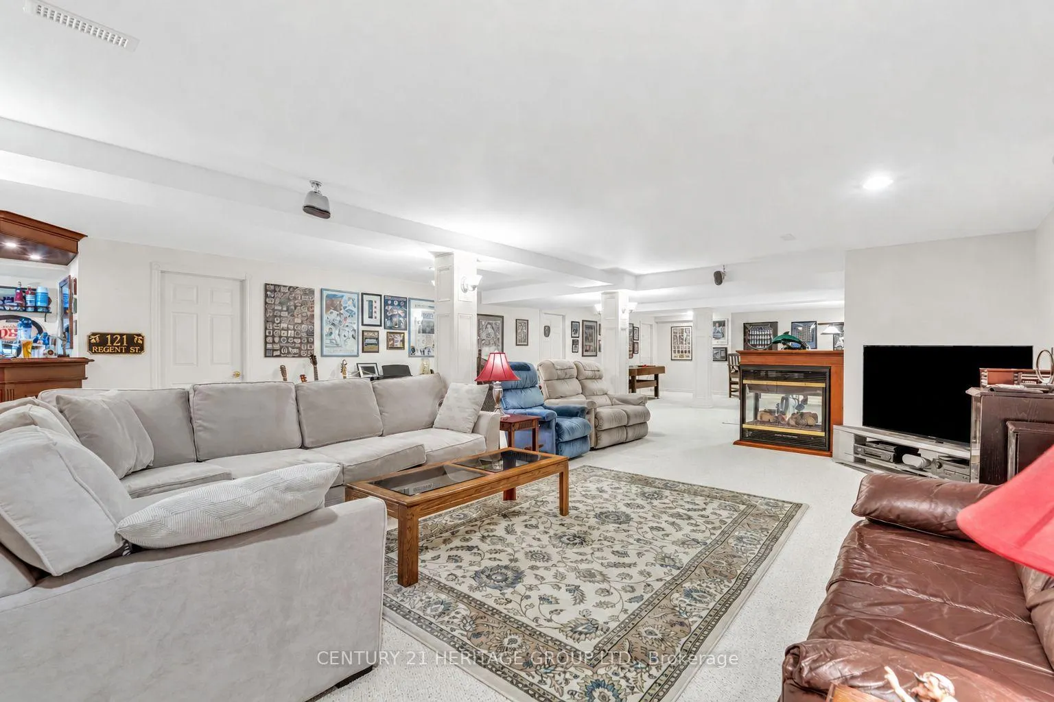 Photo 34 of 287 Burns Boulevard, King, King City — HOMEH