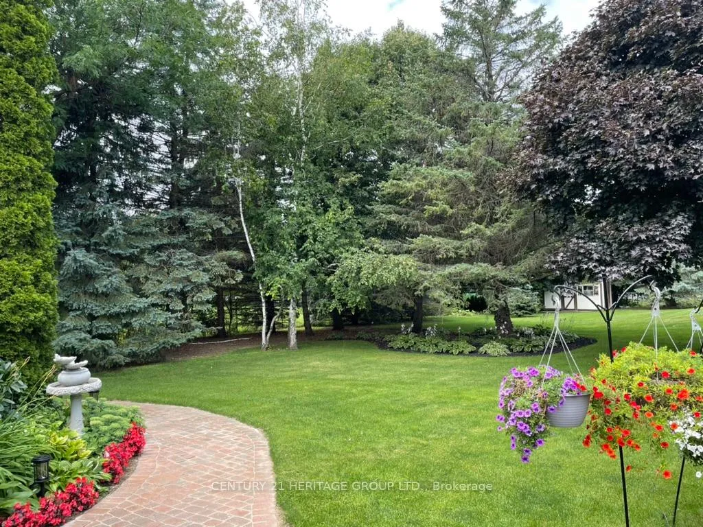 Photo 38 of 287 Burns Boulevard, King, King City — HOMEH