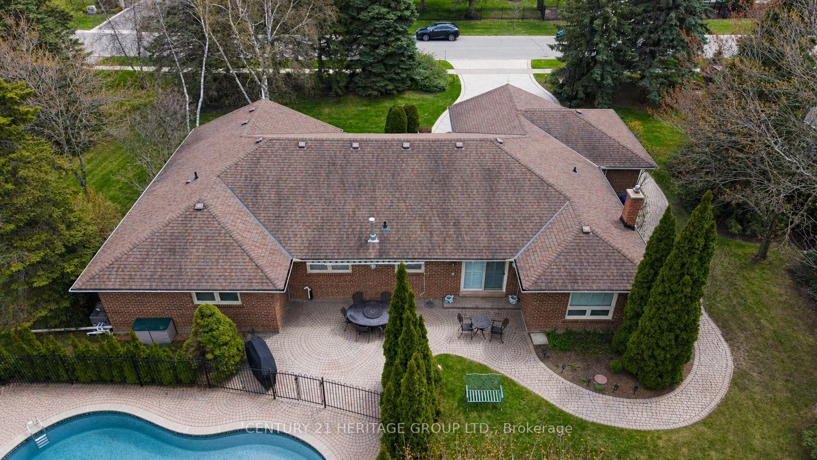 Photo 41 of 287 Burns Boulevard, King, King City — HOMEH
